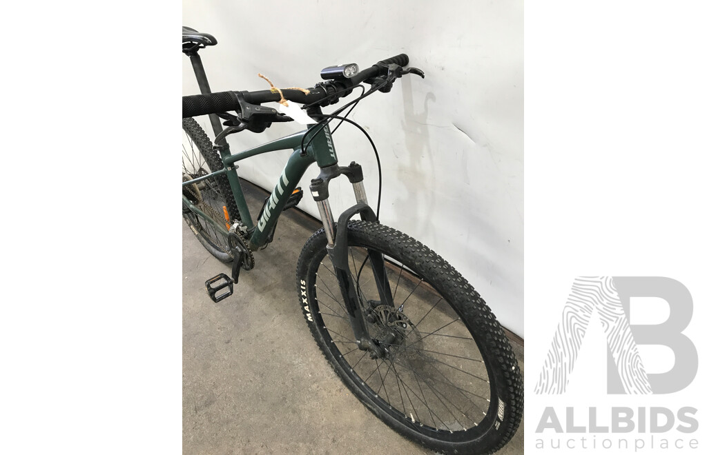Giant Talon 14 Speed Mountain Bike