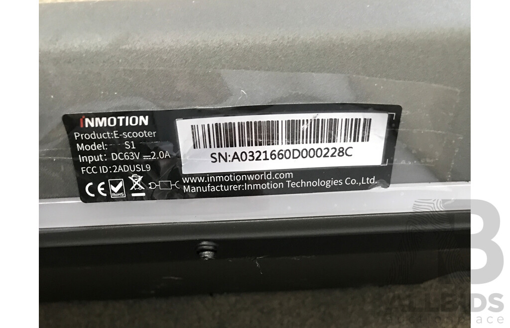 Inmotion S1 Electric Scooter