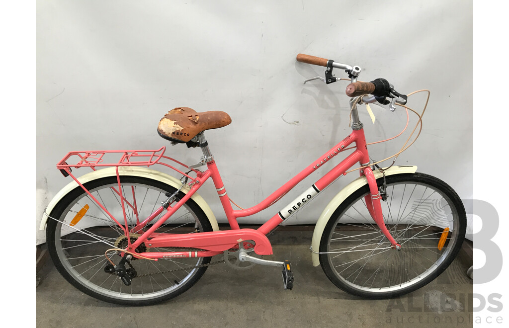 Repco Traveler 6 Speed Crusier Bike