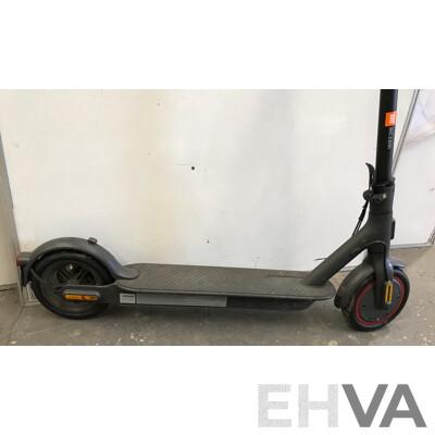 Xiaomi Mi Pro 2 Electric Scooter
