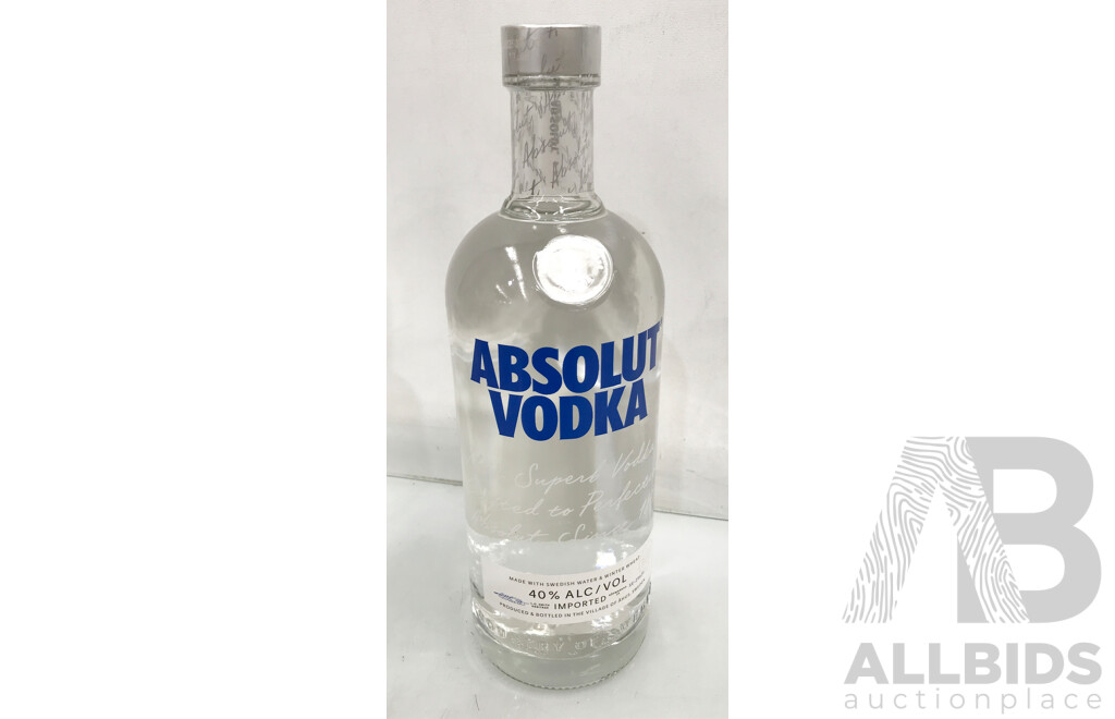 1L Bottle of Absolut Vodka