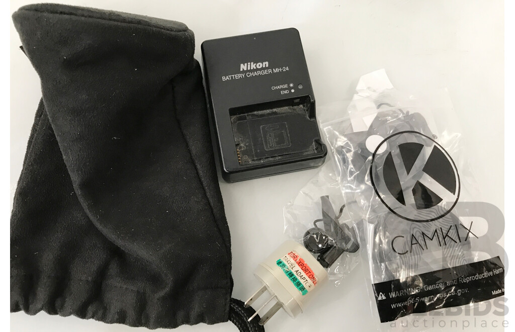 Nikon (D3500) DSLR Camera with NIKKOR 18-55mm and 55-300mm Lenses