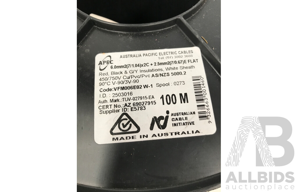 Assorted Spools of Electrical Wire and Dick Smith 11 Piece Pliers and Drivers Combo Kit - Lot of 4