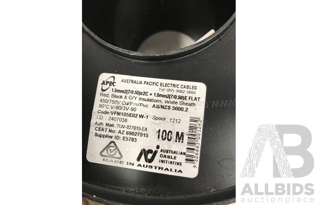 Assorted Spools of Electrical Wire and Dick Smith 11 Piece Pliers and Drivers Combo Kit - Lot of 4