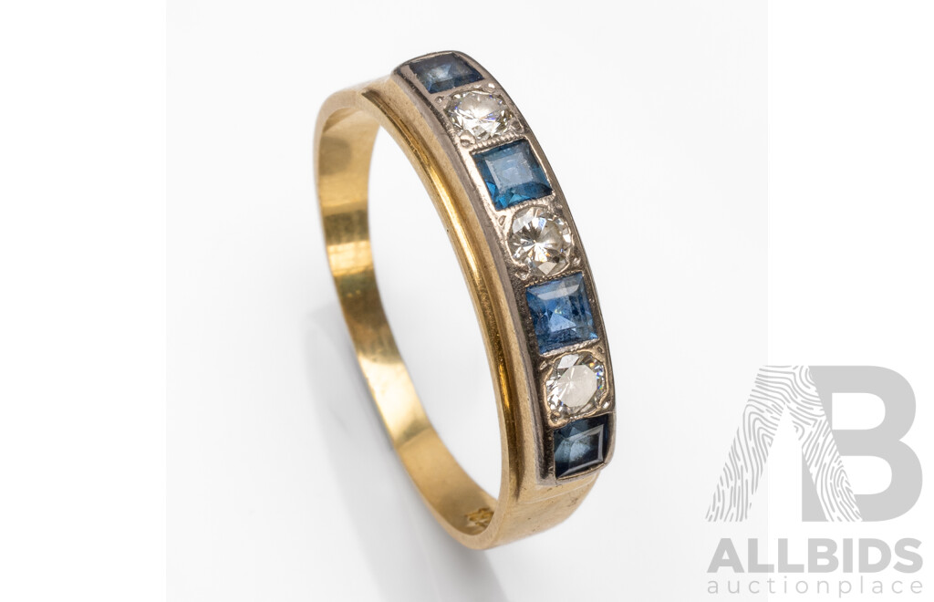18ct Yellow Gold Ring with Sapphires and Diamonds - Size U.5