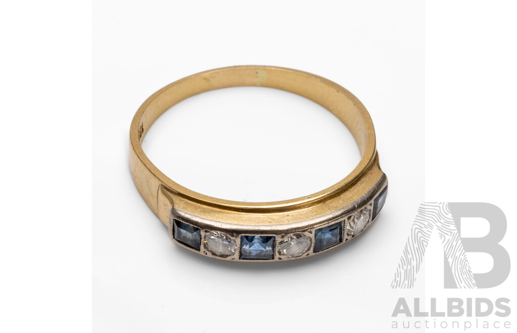 18ct Yellow Gold Ring with Sapphires and Diamonds - Size U.5