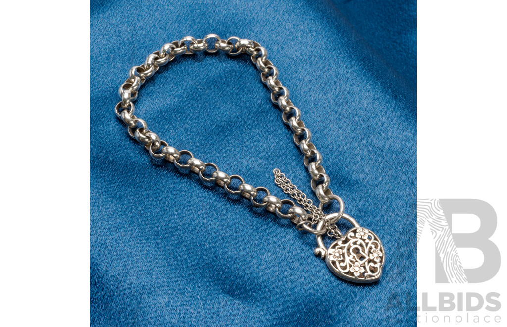 925 Sterling Silver Belcher Bracelet and Heart Locket - 12.74gms