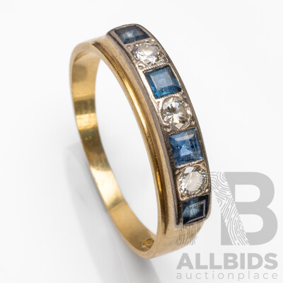 18ct Yellow Gold Ring with Sapphires and Diamonds - Size U.5