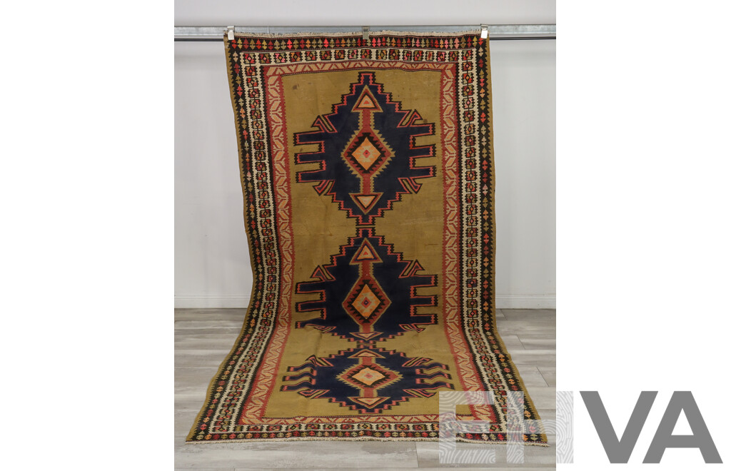 Hand Knotted Iran Zarand Kilim Rug