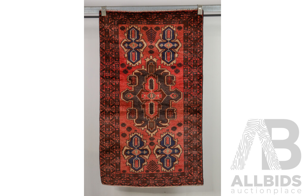 Hand Knotted Persian Hamadan Rug