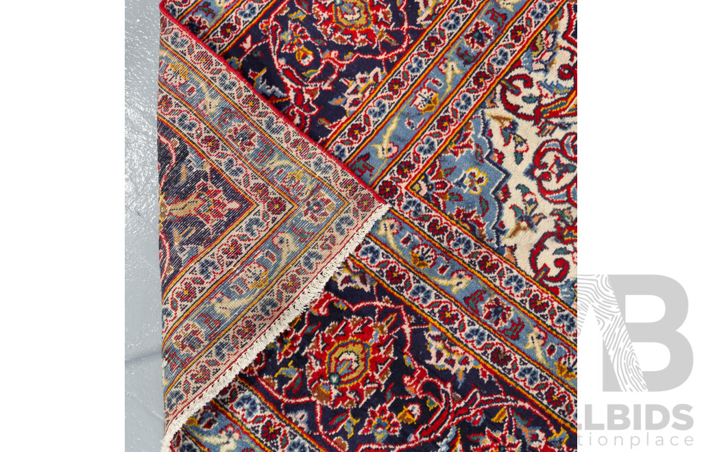 Large Hand Knotted Persian Kashan Rug