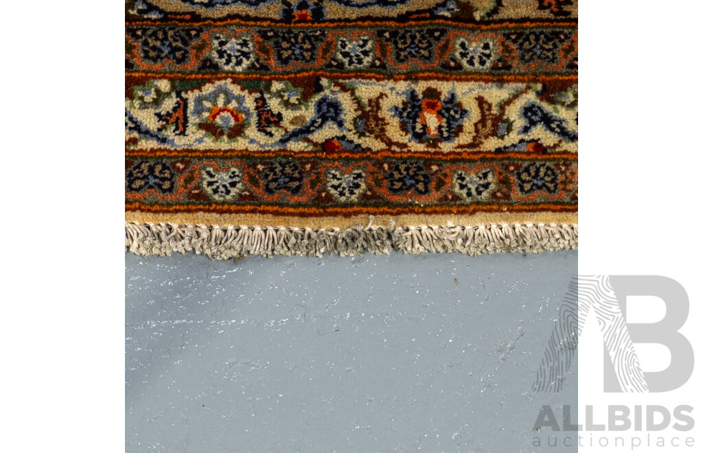 Large Hand Knotted Oriental Kashmir Rug
