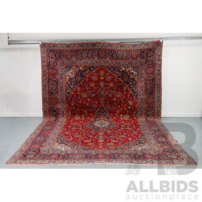 Large Hand Knotted Persian Kashan Rug