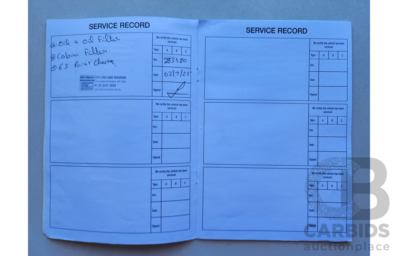 10/2014 Land Rover Discovery 4 3.0 TDV6 MY15 4d Wagon Grey 3.0L