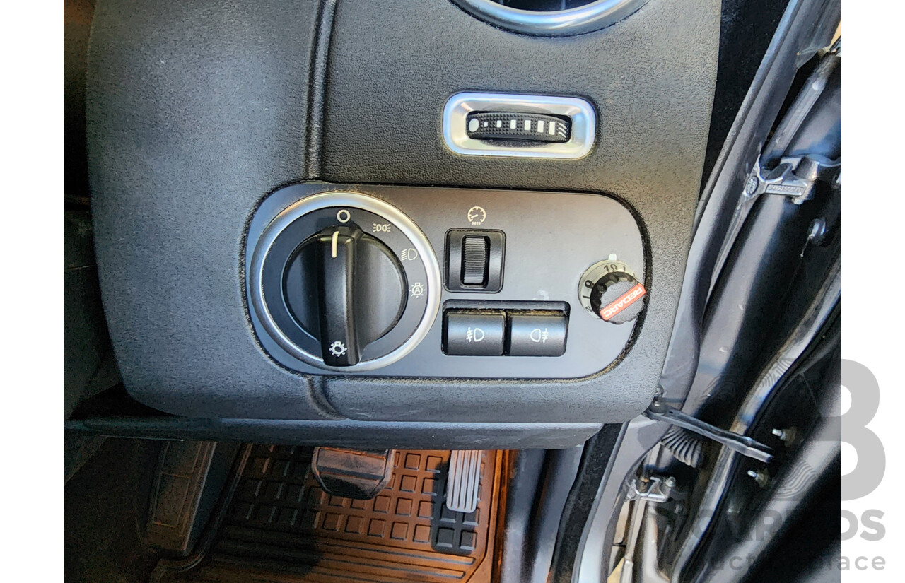 10/2014 Land Rover Discovery 4 3.0 TDV6 MY15 4d Wagon Grey 3.0L