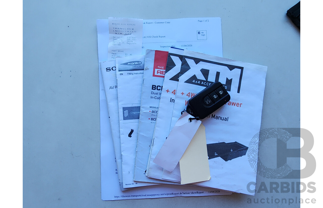 06/2003 Imported Nissan Elgrand Auto 4WD Camper Van Silver 3.5L