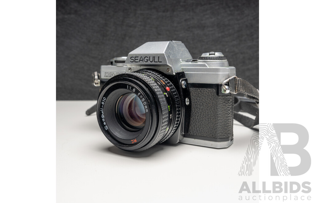 Seagull DF-300 35mm SLR Camera with Seagull-610 50mm F1.8 Lens