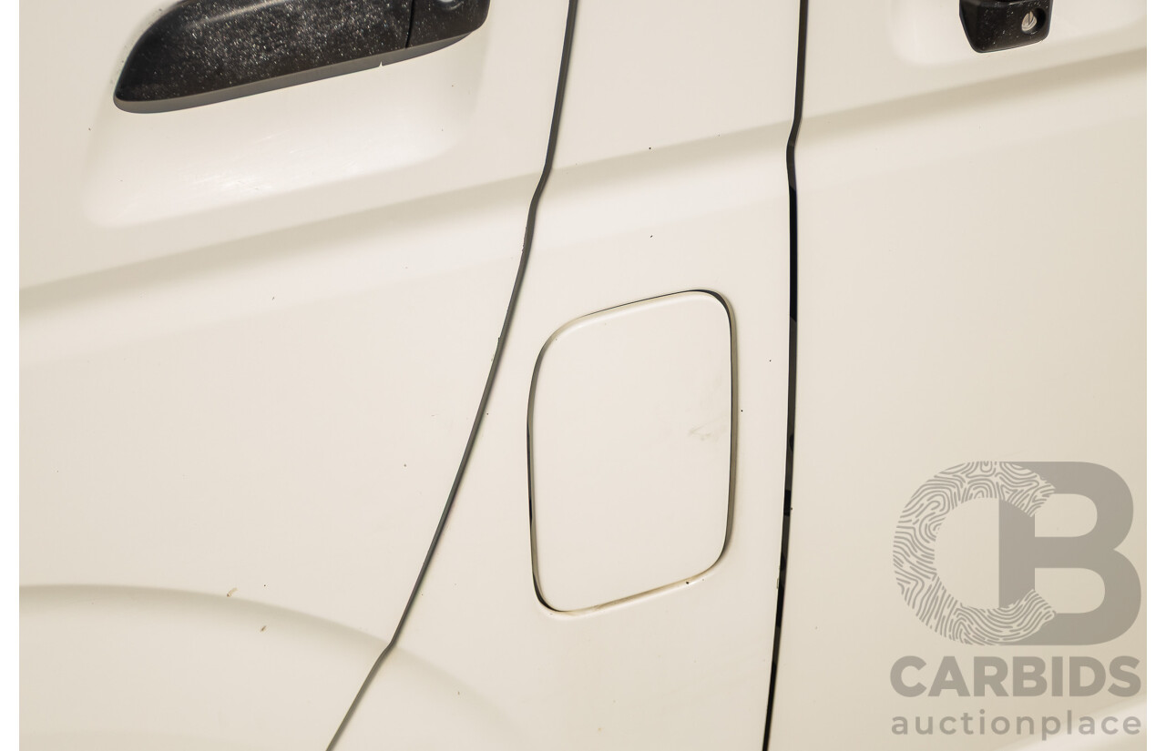 6/2010 Toyota Hiace Commuter KDH223R MY07 Upgrade Bus French Vanilla White Turbo Diesel 3.0L