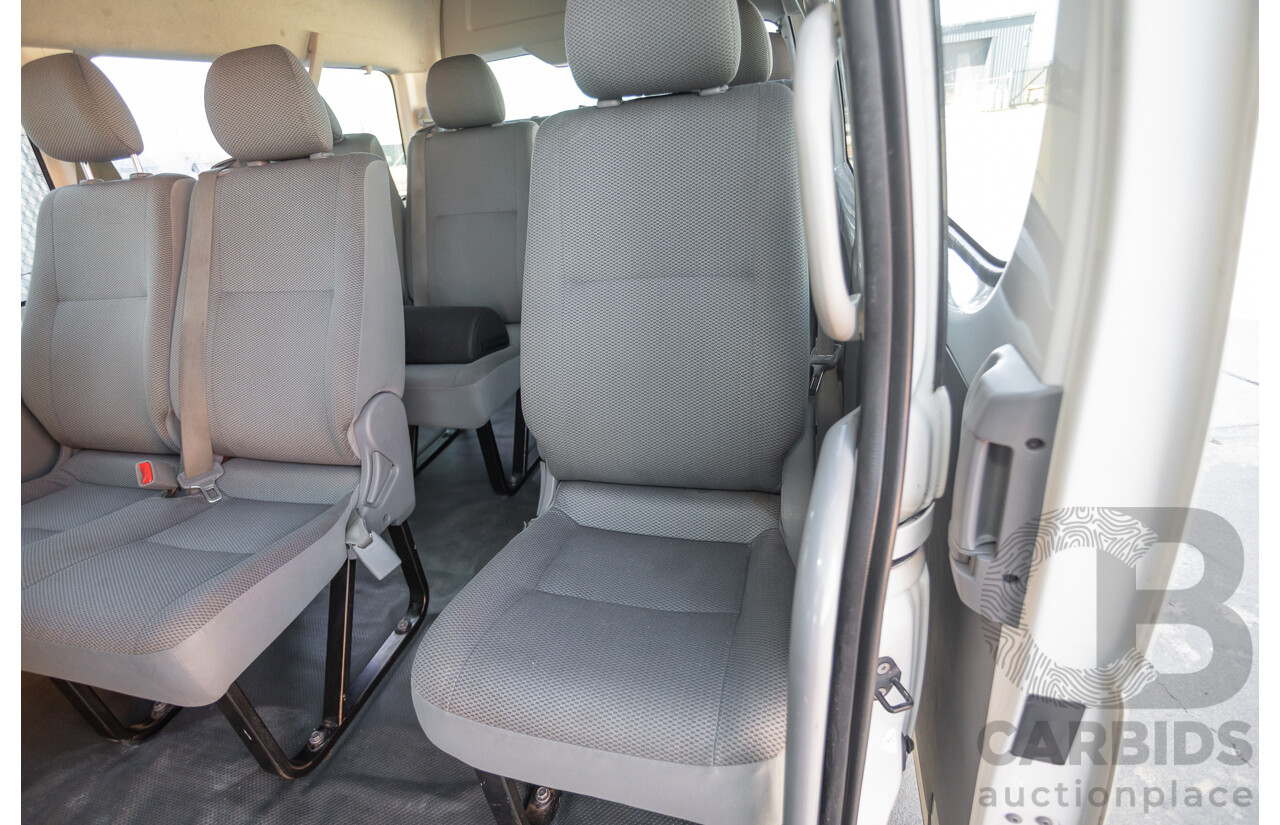 6/2010 Toyota Hiace Commuter KDH223R MY07 Upgrade Bus French Vanilla White Turbo Diesel 3.0L