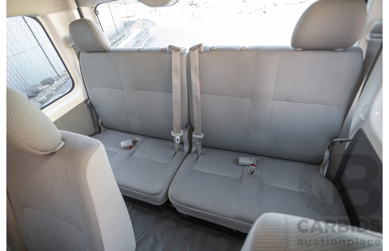 6/2010 Toyota Hiace Commuter KDH223R MY07 Upgrade Bus French Vanilla White Turbo Diesel 3.0L