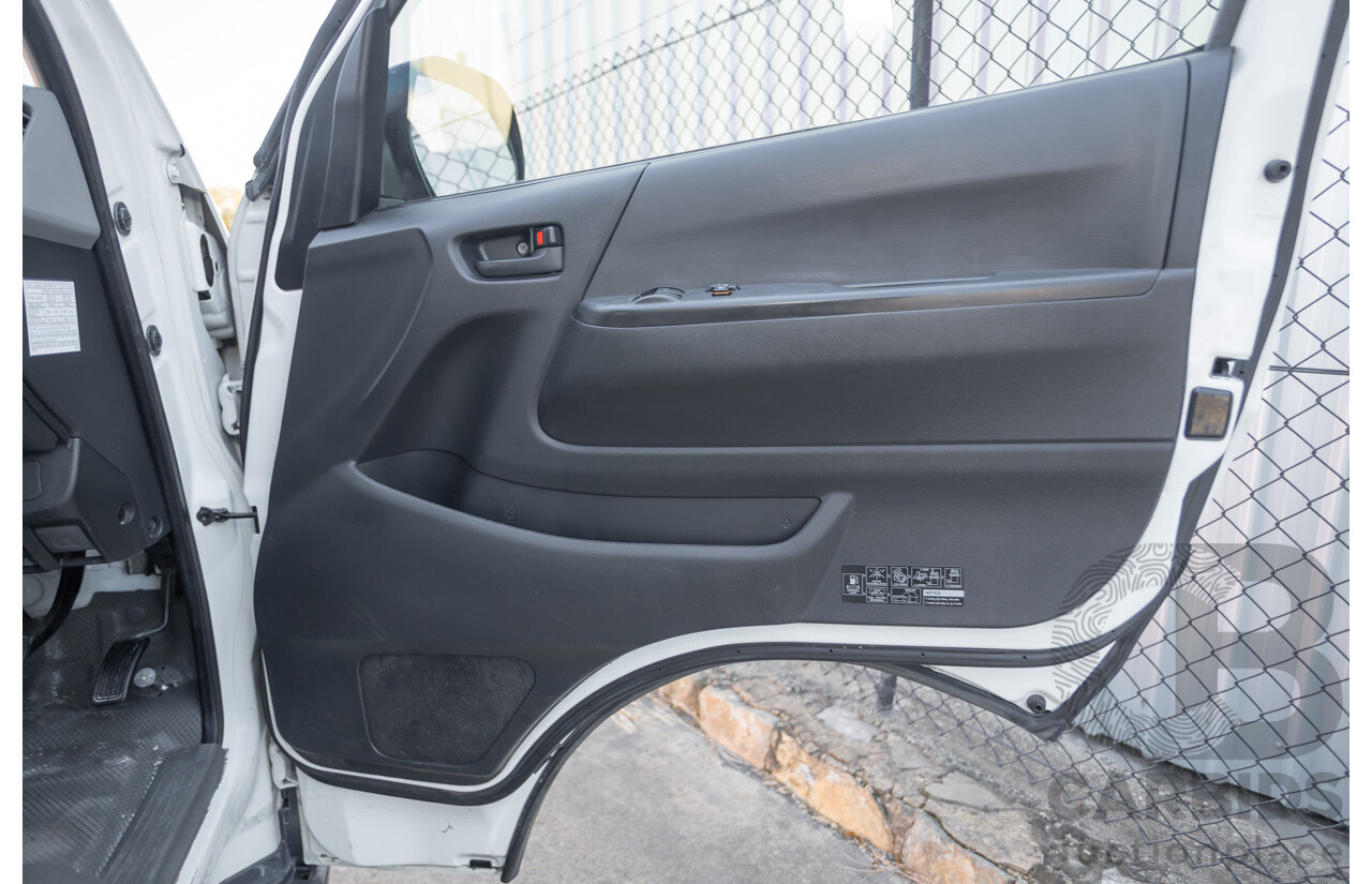 6/2010 Toyota Hiace Commuter KDH223R MY07 Upgrade Bus French Vanilla White Turbo Diesel 3.0L