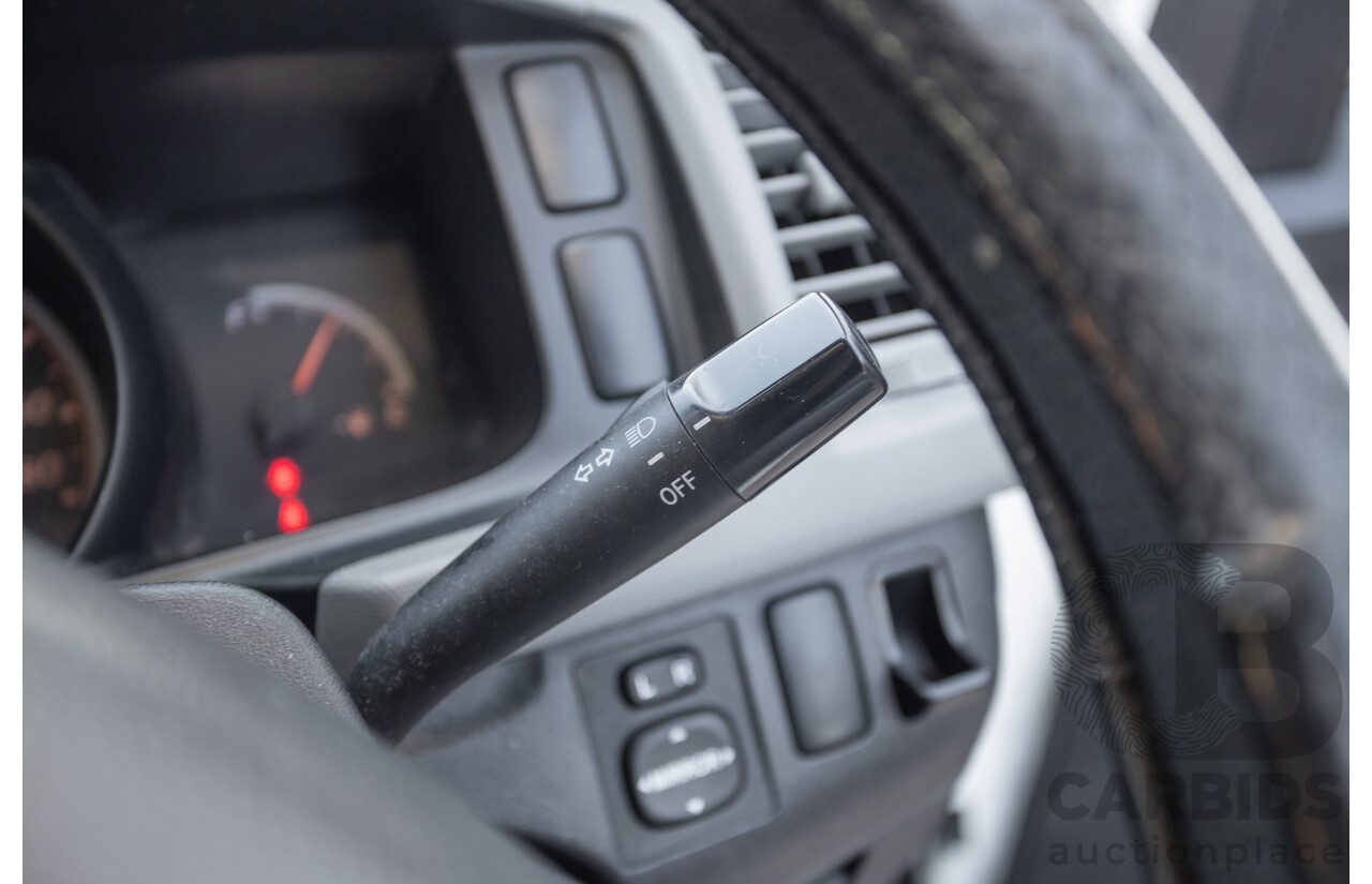 6/2010 Toyota Hiace Commuter KDH223R MY07 Upgrade Bus French Vanilla White Turbo Diesel 3.0L