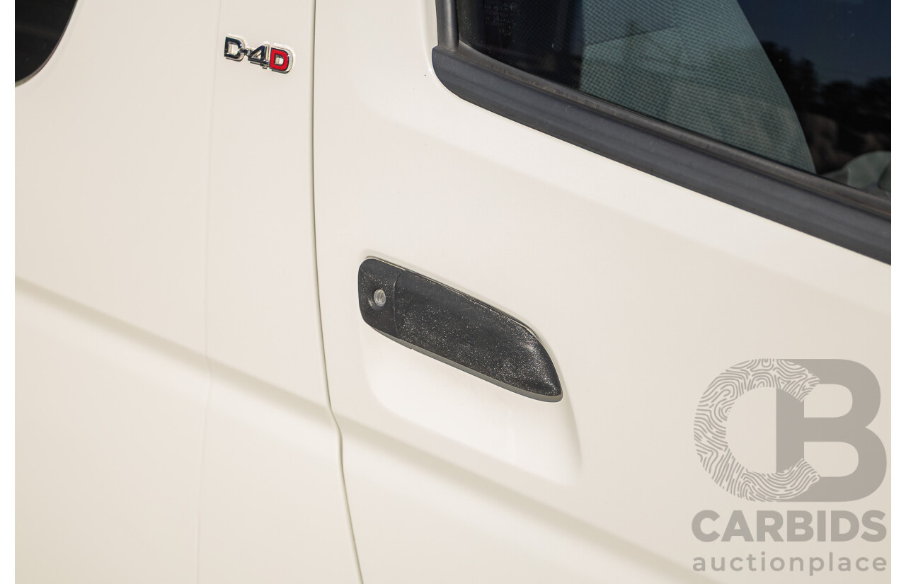 6/2010 Toyota Hiace Commuter KDH223R MY07 Upgrade Bus French Vanilla White Turbo Diesel 3.0L