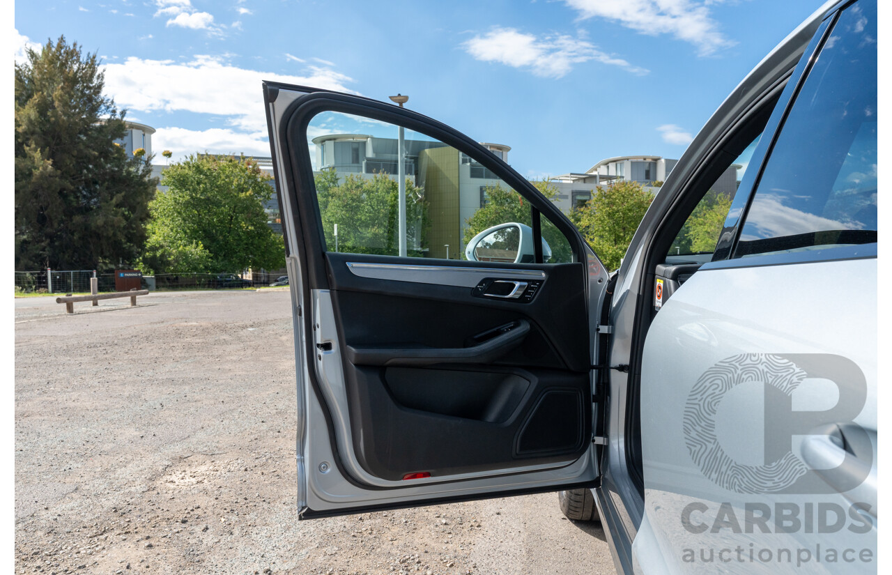 6/2014 Porsche Macan S Diesel (AWD) 4d Wagon Rhodium Silver Metallic Turbo Diesel V6 3.0L