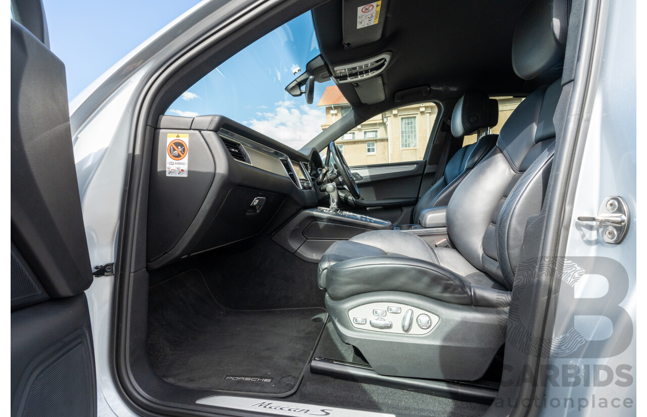 6/2014 Porsche Macan S Diesel (AWD) 4d Wagon Rhodium Silver Metallic Turbo Diesel V6 3.0L