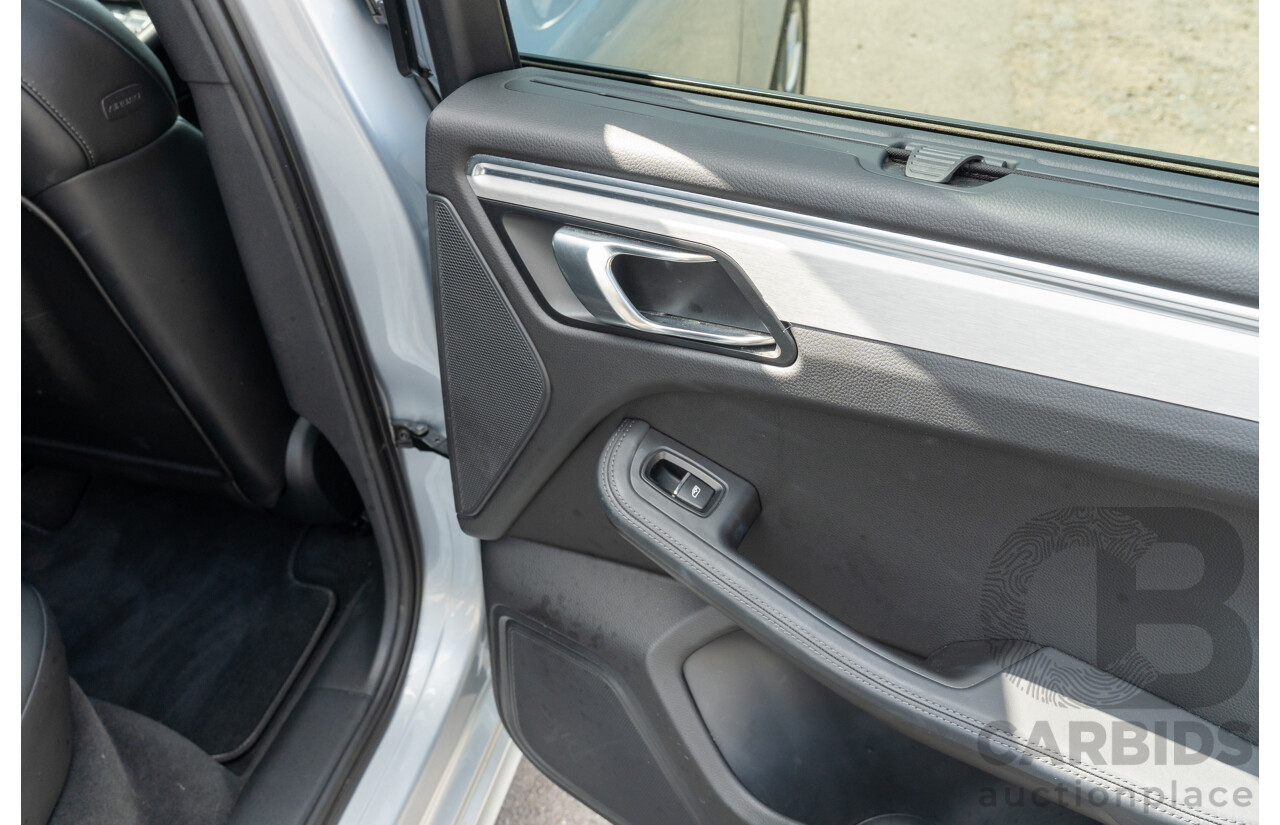 6/2014 Porsche Macan S Diesel (AWD) 4d Wagon Rhodium Silver Metallic Turbo Diesel V6 3.0L