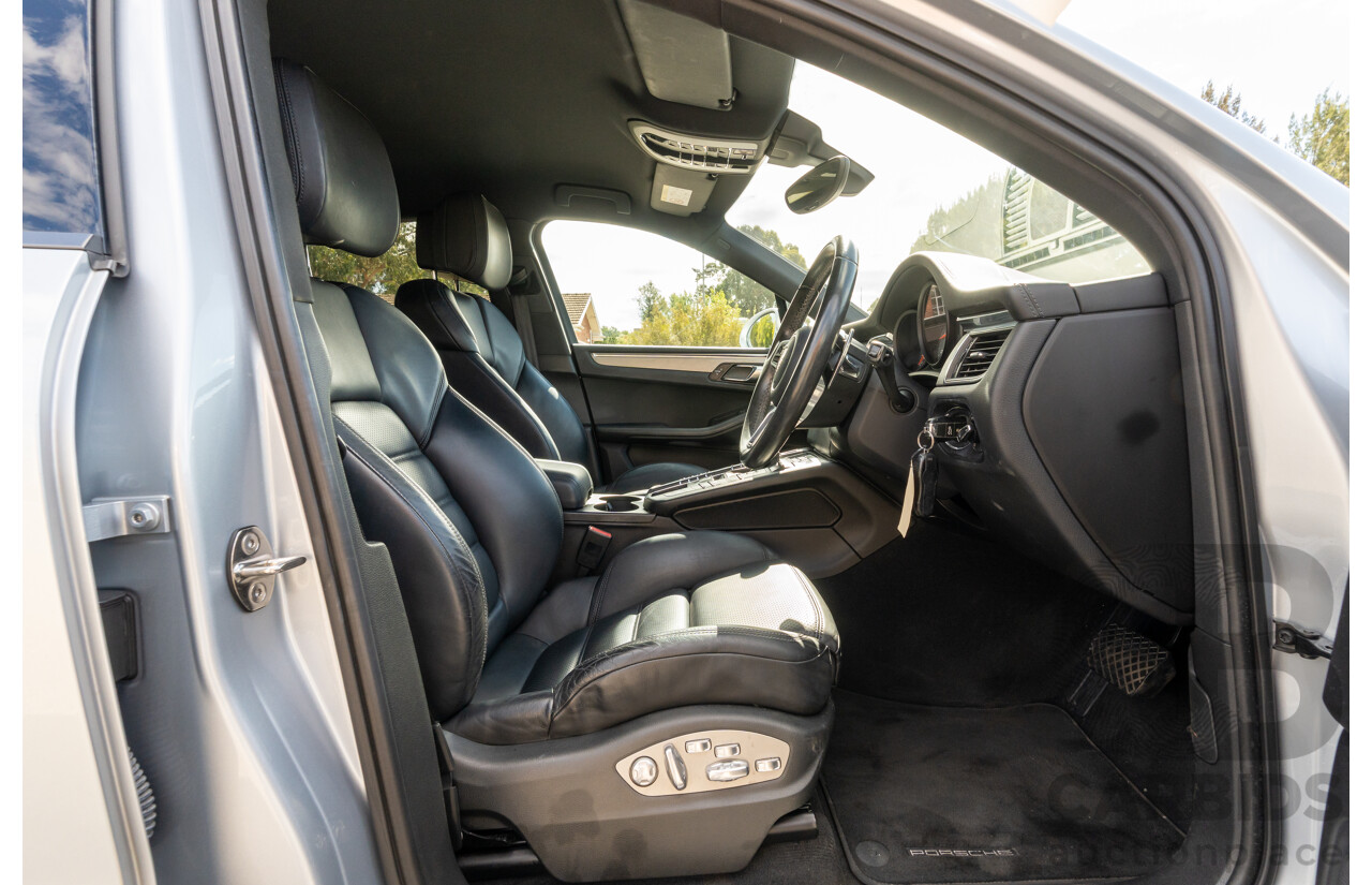 6/2014 Porsche Macan S Diesel (AWD) 4d Wagon Rhodium Silver Metallic Turbo Diesel V6 3.0L