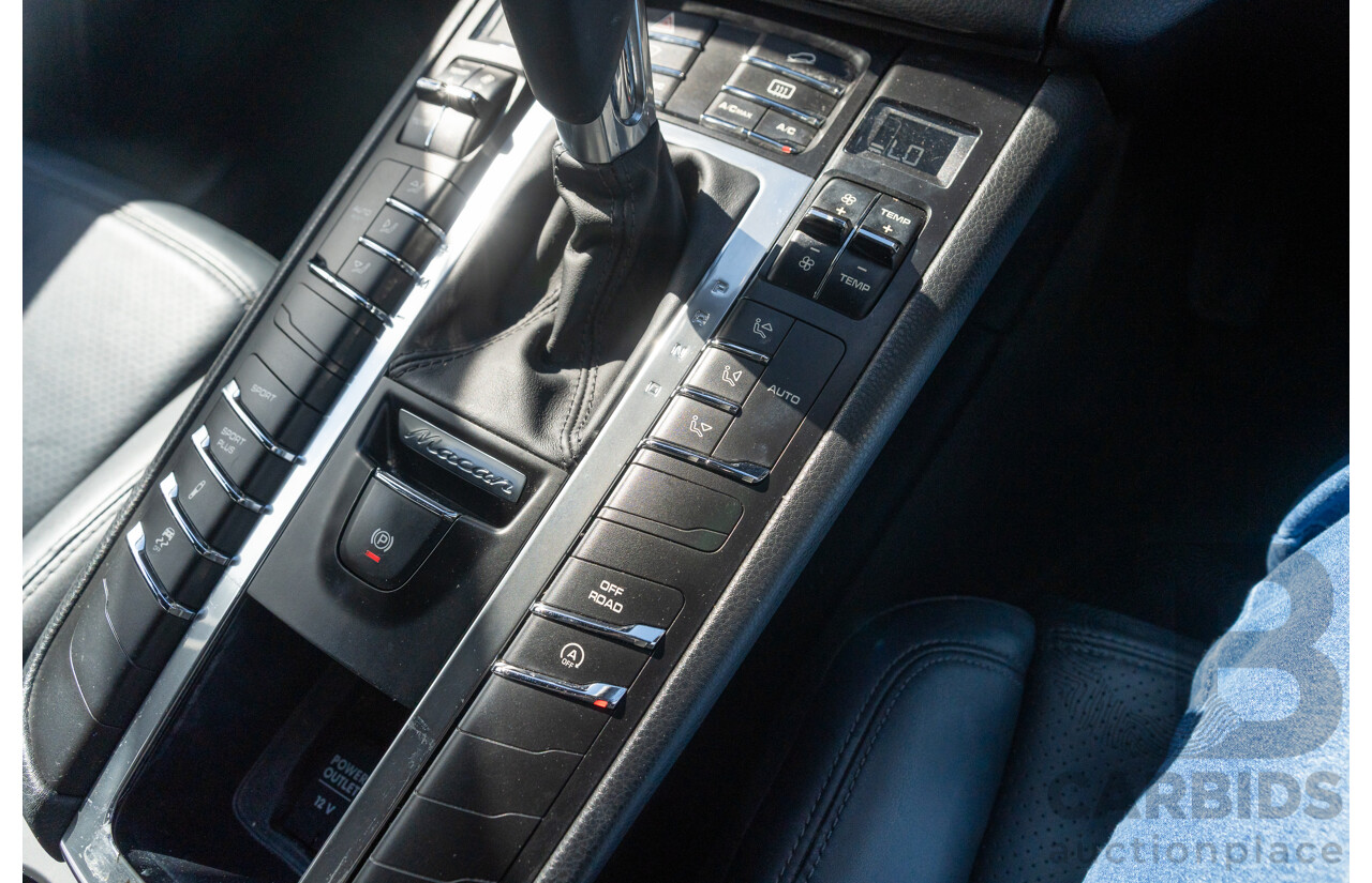 6/2014 Porsche Macan S Diesel (AWD) 4d Wagon Rhodium Silver Metallic Turbo Diesel V6 3.0L