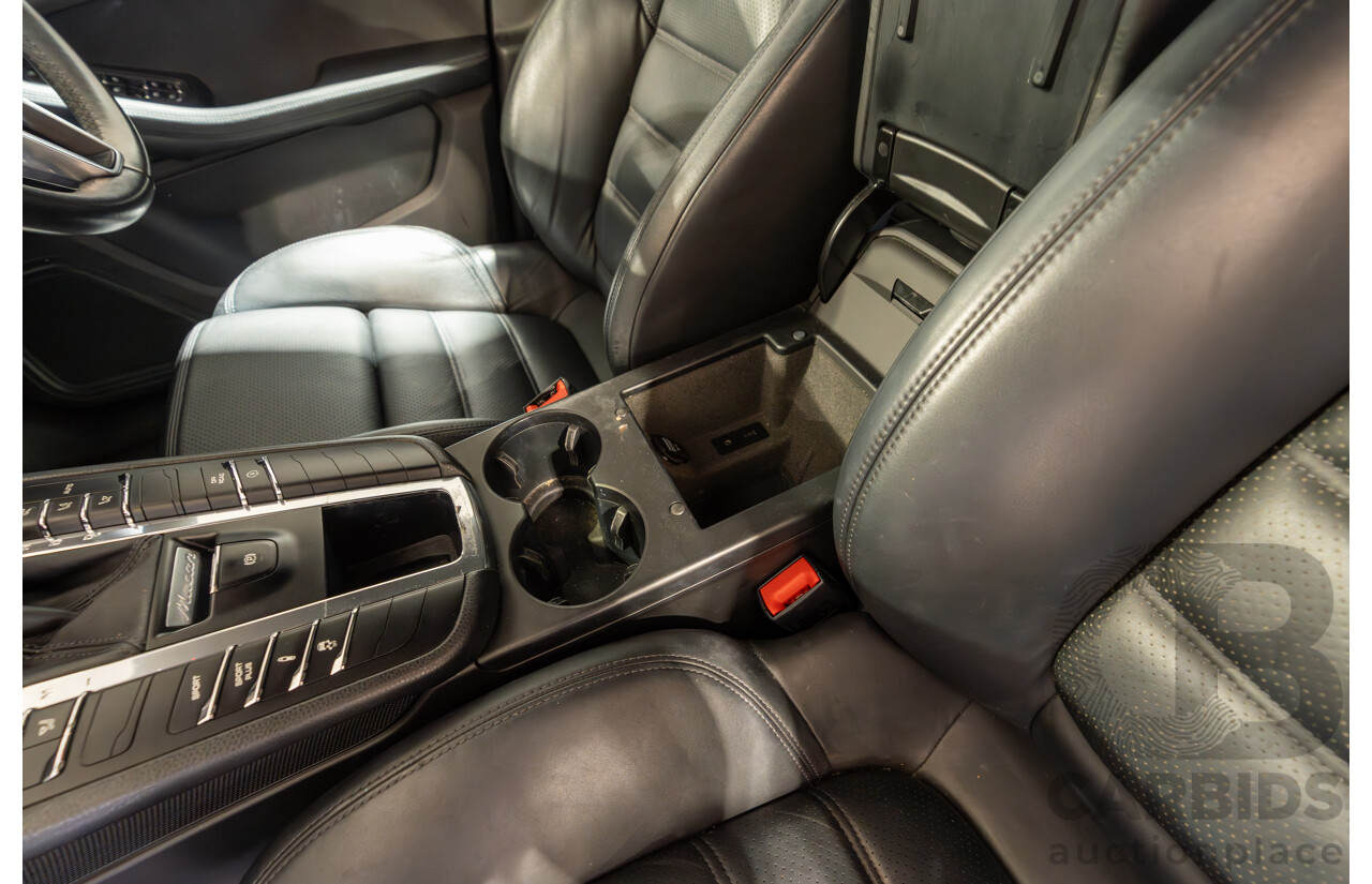 6/2014 Porsche Macan S Diesel (AWD) 4d Wagon Rhodium Silver Metallic Turbo Diesel V6 3.0L