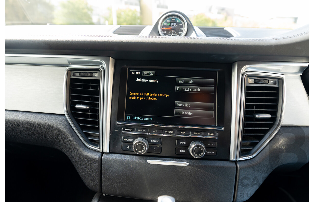 6/2014 Porsche Macan S Diesel (AWD) 4d Wagon Rhodium Silver Metallic Turbo Diesel V6 3.0L