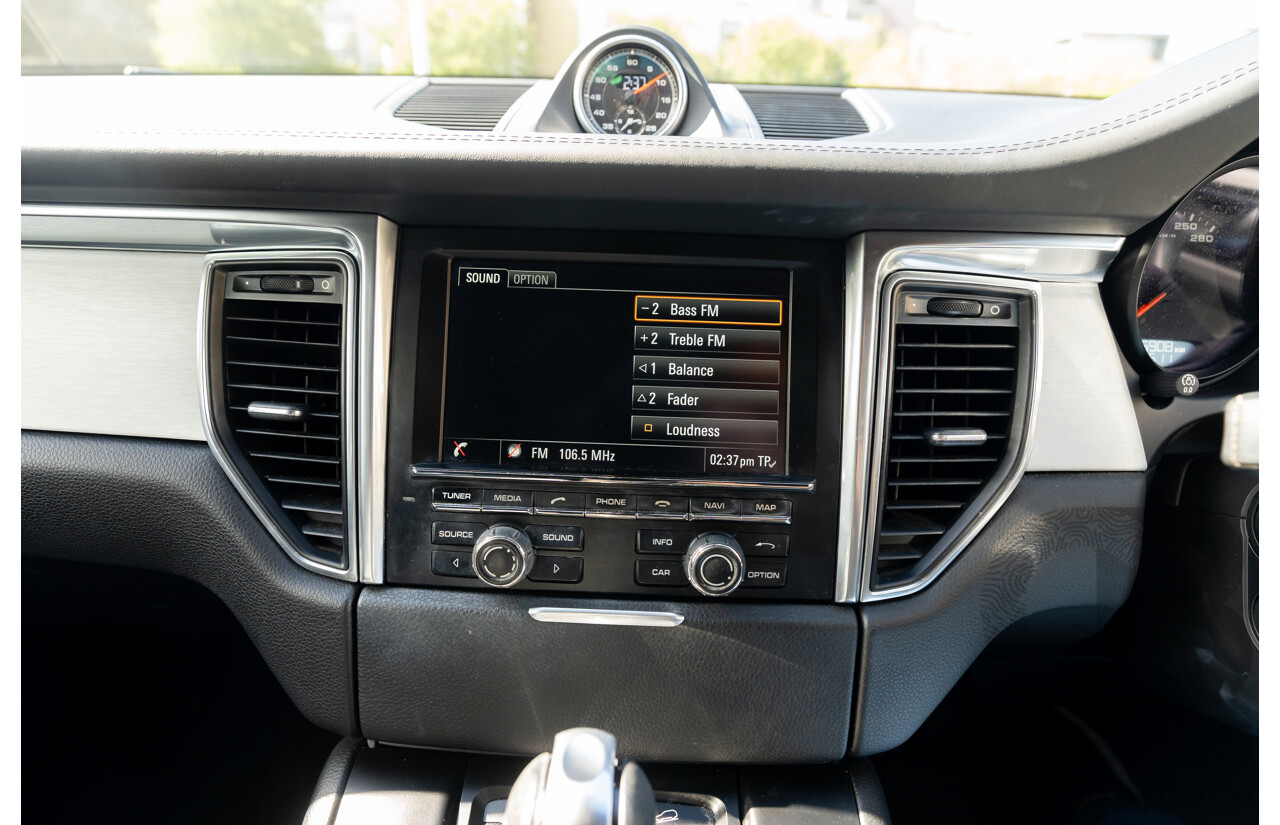 6/2014 Porsche Macan S Diesel (AWD) 4d Wagon Rhodium Silver Metallic Turbo Diesel V6 3.0L