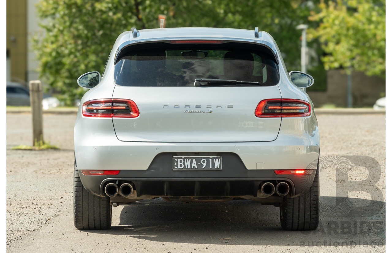 6/2014 Porsche Macan S Diesel (AWD) 4d Wagon Rhodium Silver Metallic Turbo Diesel V6 3.0L