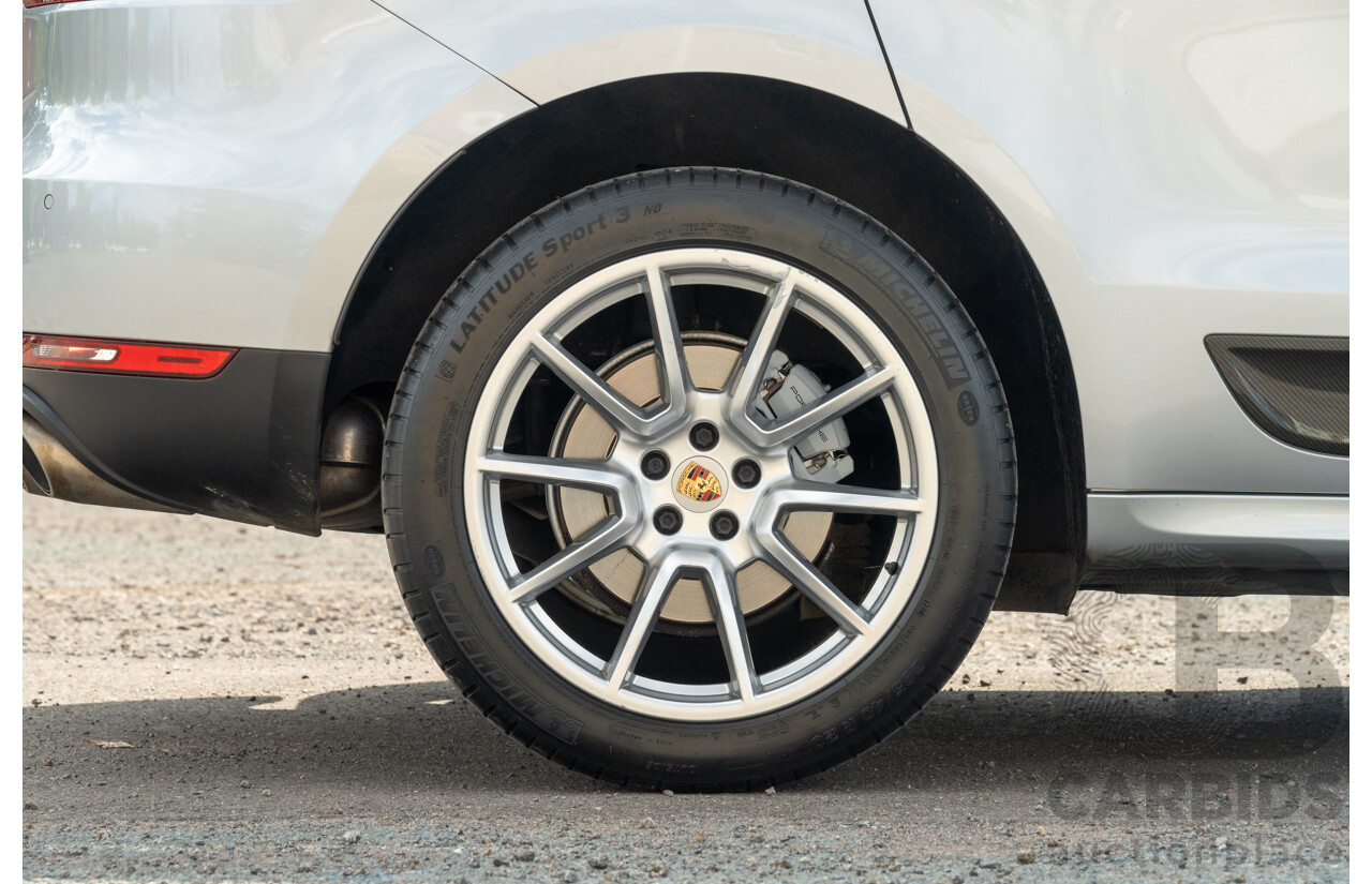 6/2014 Porsche Macan S Diesel (AWD) 4d Wagon Rhodium Silver Metallic Turbo Diesel V6 3.0L