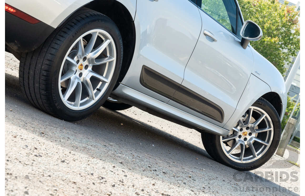 6/2014 Porsche Macan S Diesel (AWD) 4d Wagon Rhodium Silver Metallic Turbo Diesel V6 3.0L