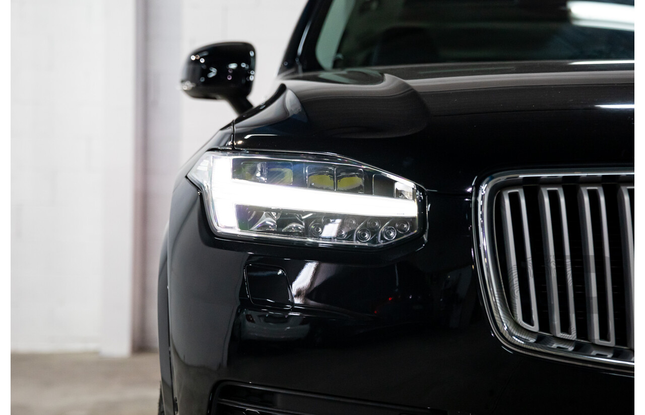 08/2018 Volvo XC90 T6 Inscription (AWD) 256 MY19 4d Wagon Onyx Black Twincharged 2.0L