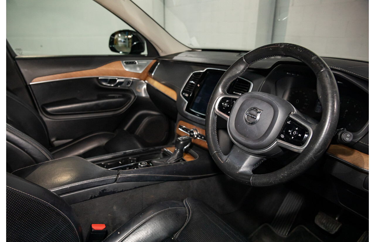 08/2018 Volvo XC90 T6 Inscription (AWD) 256 MY19 4d Wagon Onyx Black Twincharged 2.0L
