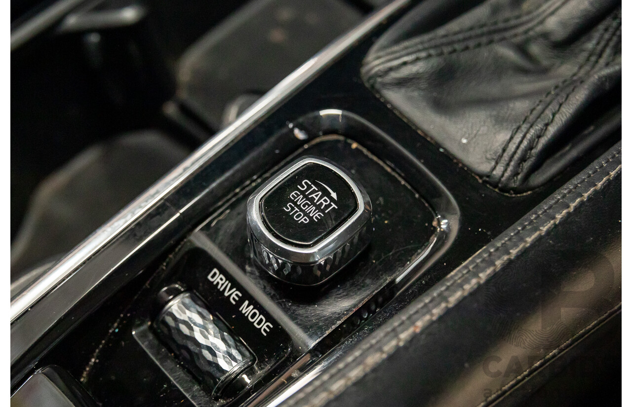 08/2018 Volvo XC90 T6 Inscription (AWD) 256 MY19 4d Wagon Onyx Black Twincharged 2.0L