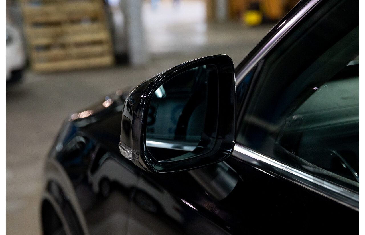 08/2018 Volvo XC90 T6 Inscription (AWD) 256 MY19 4d Wagon Onyx Black Twincharged 2.0L