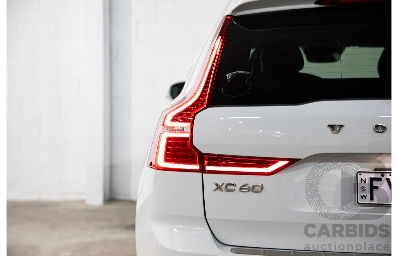 06/2018 Volvo XC60 D4 Momentum (AWD) 246 MY19 4d Wagon Ice White Turbo Diesel 2.0L