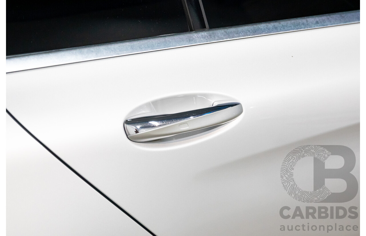 10/2015 Mercedes-Benz C250 AMG Line 205 4d Wagon Iridium Silver Metallic Turbo 2.0L