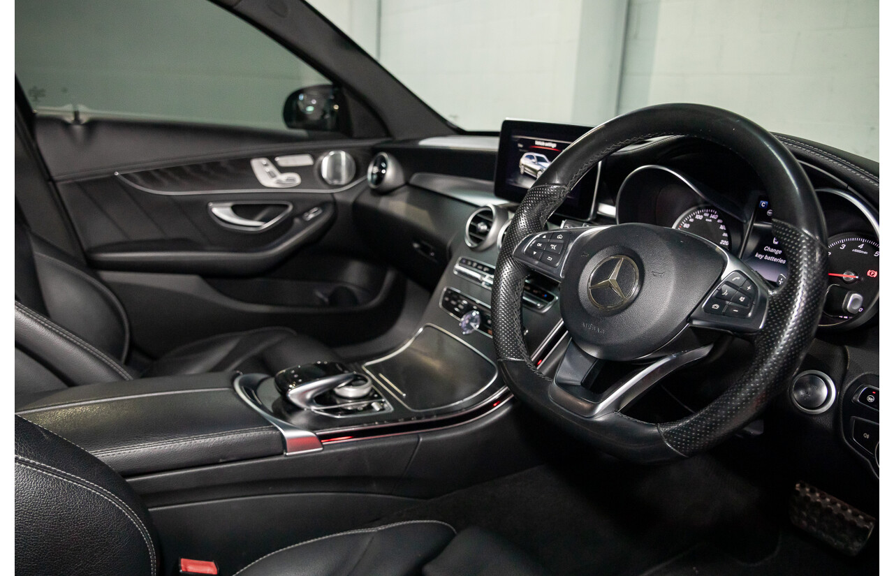 10/2015 Mercedes-Benz C250 AMG Line 205 4d Wagon Iridium Silver Metallic Turbo 2.0L