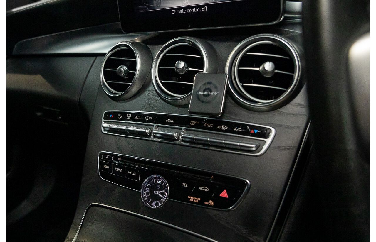 10/2015 Mercedes-Benz C250 AMG Line 205 4d Wagon Iridium Silver Metallic Turbo 2.0L