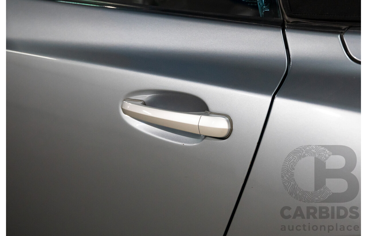 8/2004 Chrysler Crossfire Roadster ZH 2d Convertible Sapphire Silver Metallic V6 3.2L