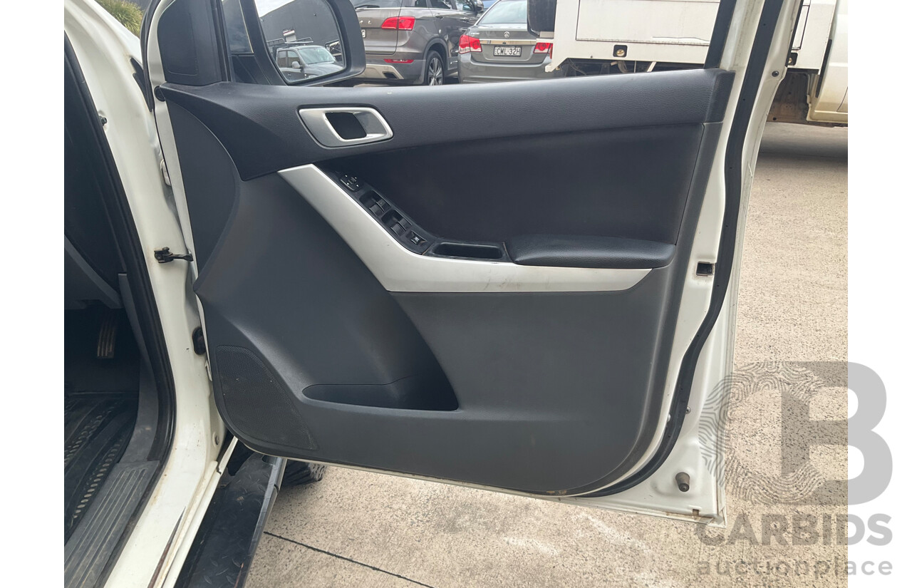 11/2012 Mazda BT-50 XTR (4x4)  Dual Cab Utility White 3.2L