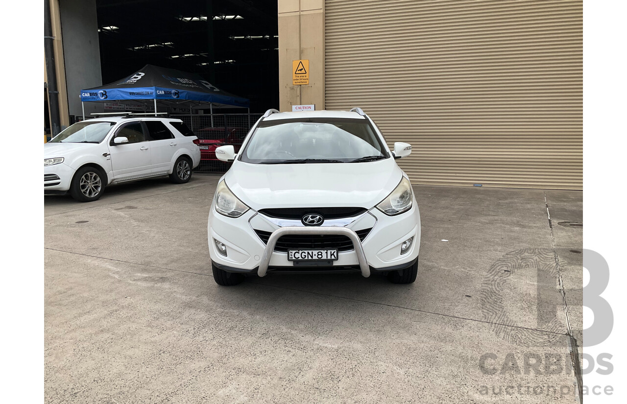 3/2012 Hyundai Ix35 Elite (AWD) LM MY11 4d Wagon White Turbo Diesel 2.0L