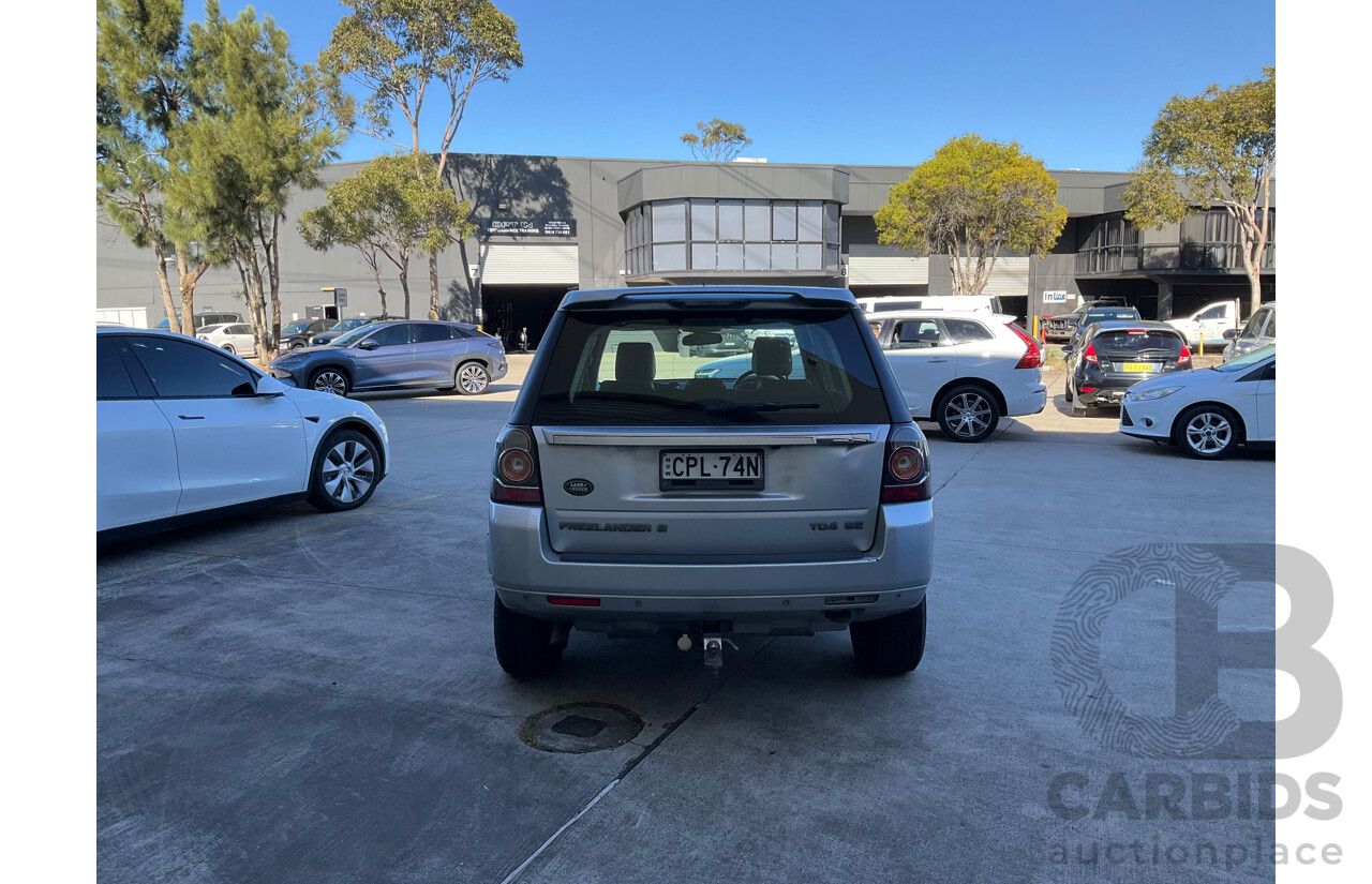 9/2013 Land Rover Freelander 2 SD4 HSE (4x4) LF MY13 4d Wagon Silver Turbo Diesel 2.2L